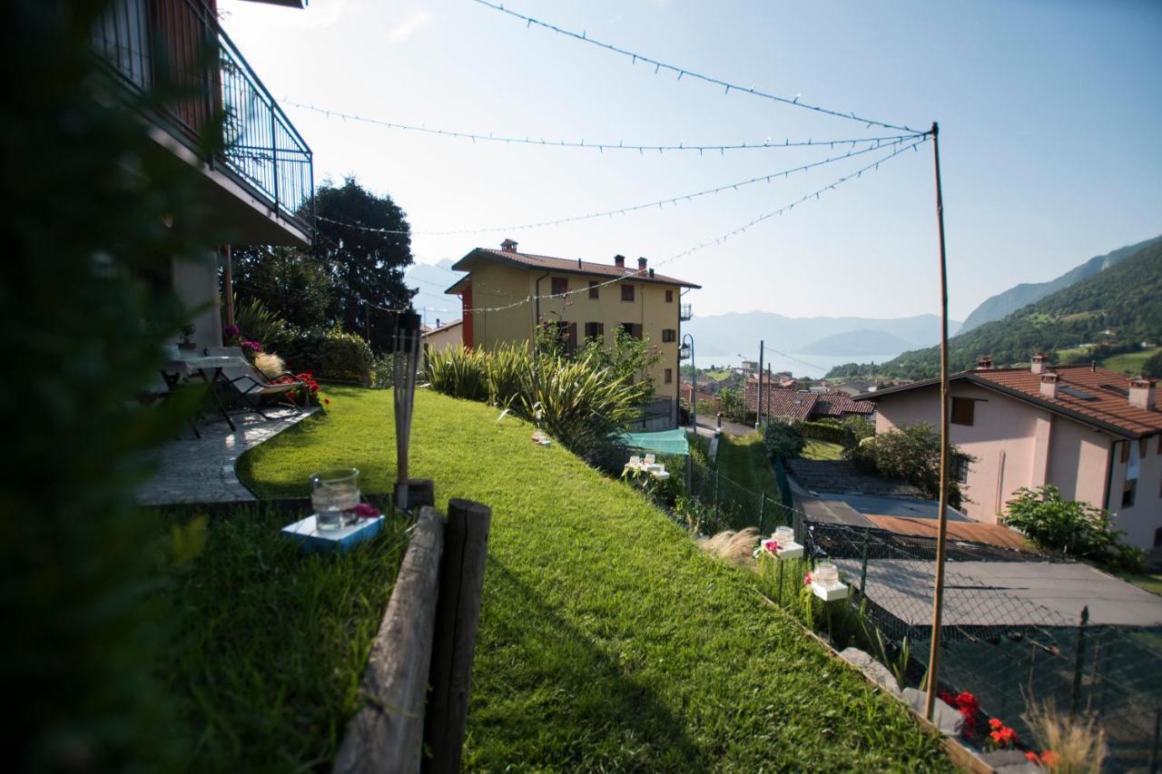 La Casa Di Emy Villa Solto Collina Exterior photo